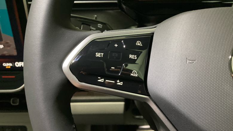 Volkswagen ID. Buzz 210kW Life Pro 86kWh 5dr LWB Auto [7 Seat] Electric Estate